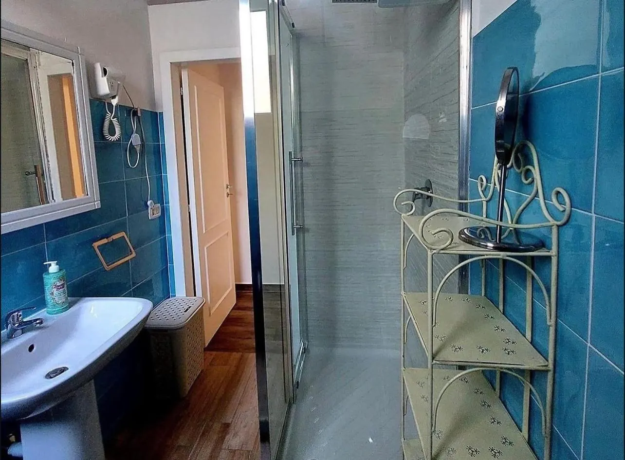 Domus Carbonari Apartment Naples