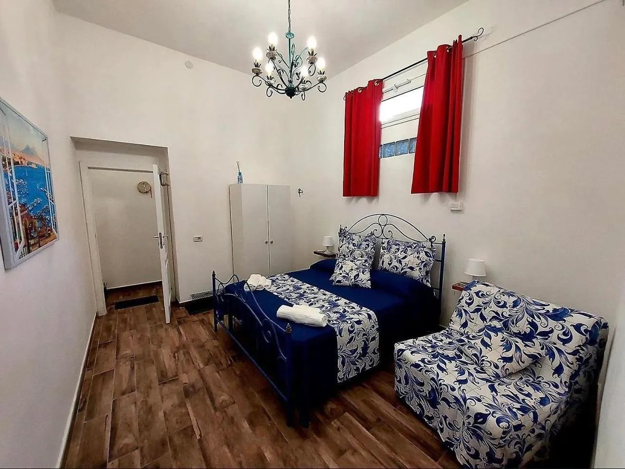 Domus Carbonari Apartment Naples