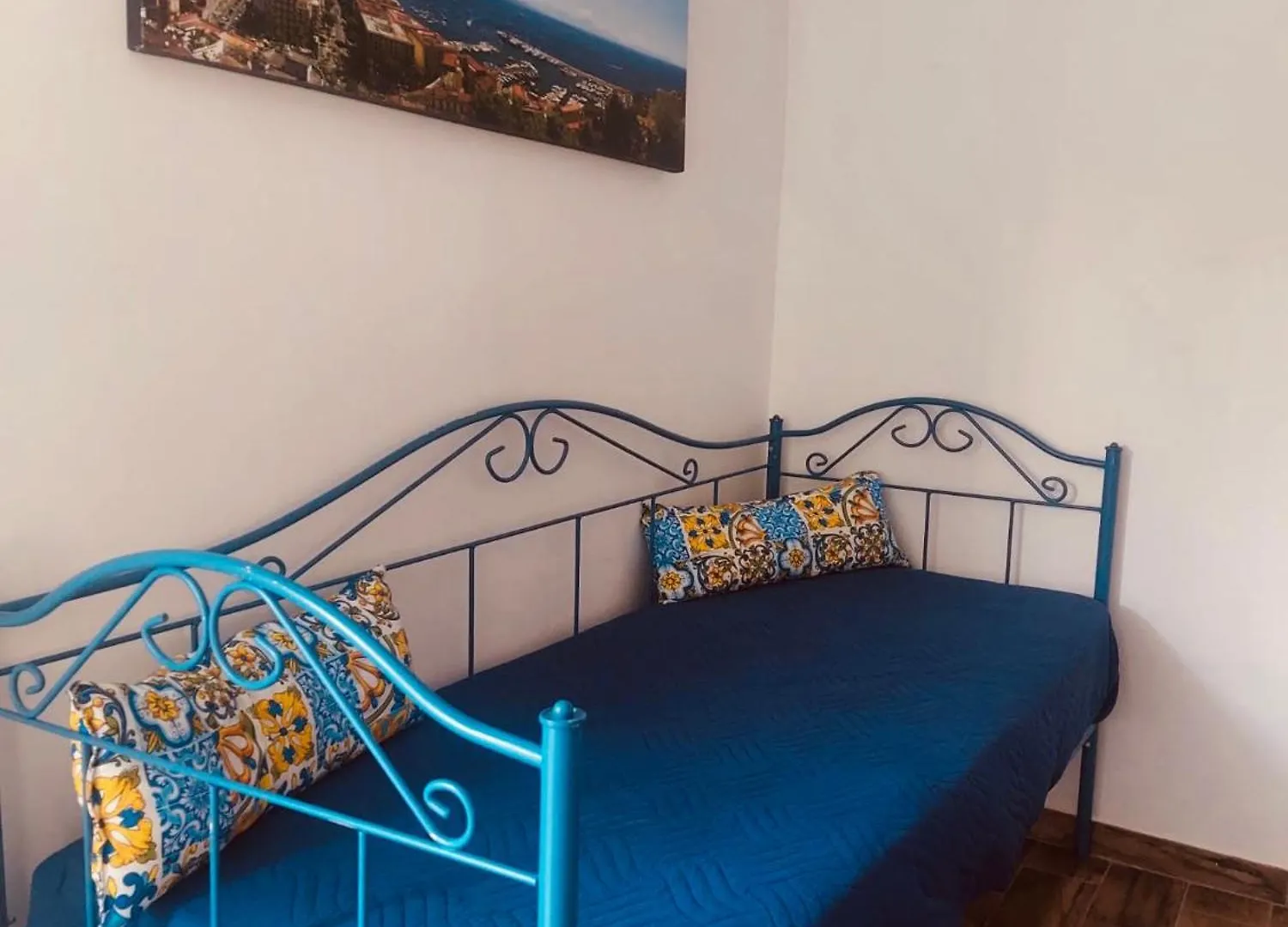 Domus Carbonari Apartment Naples