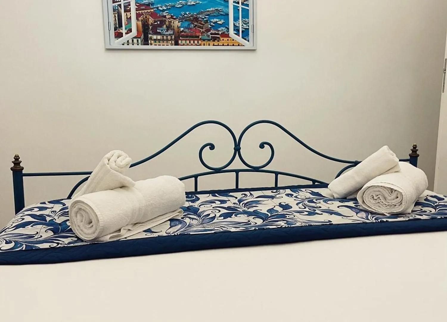 Domus Carbonari Apartment Naples